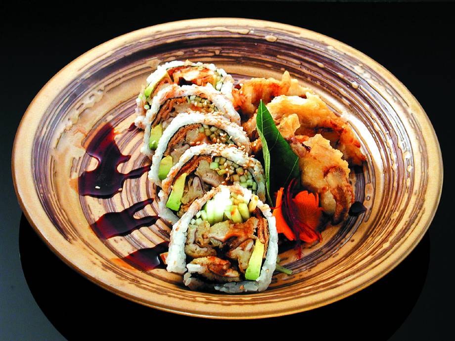 Yen Sushi & Sake Bar | restaurant | 2081 Hillhurst Ave #A, Los Angeles, CA 90027, USA | 3236661400 OR +1 323-666-1400