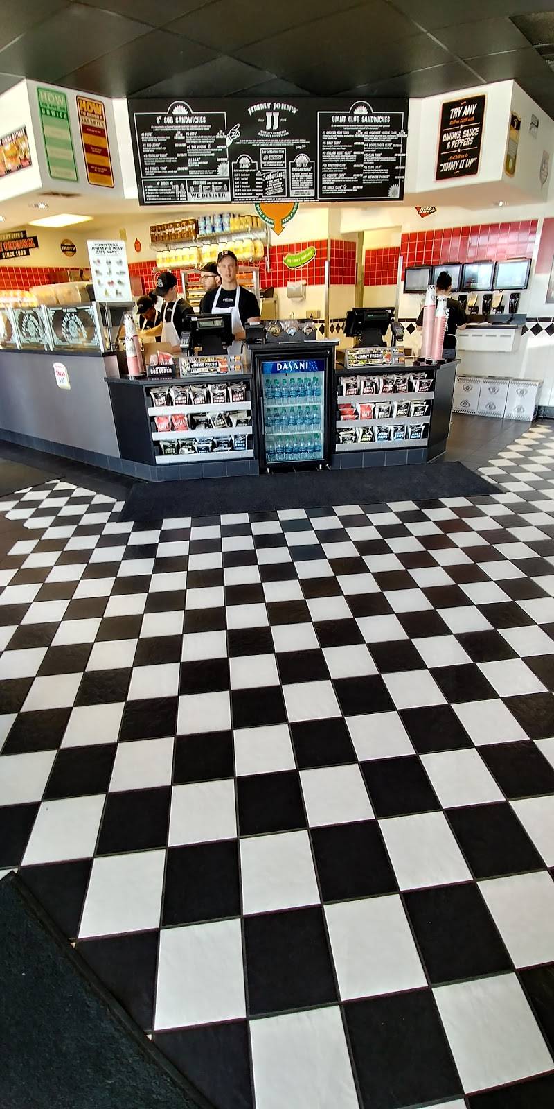 Jimmy Johns | meal delivery | 1121 W Main St, Peoria, IL 61606, USA | 3096739999 OR +1 309-673-9999