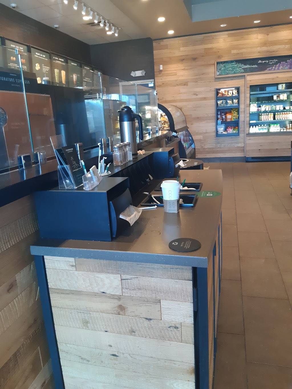 Starbucks | cafe | 10777 Belleville Rd, Belleville, MI 48111, USA | 7347353835 OR +1 734-735-3835