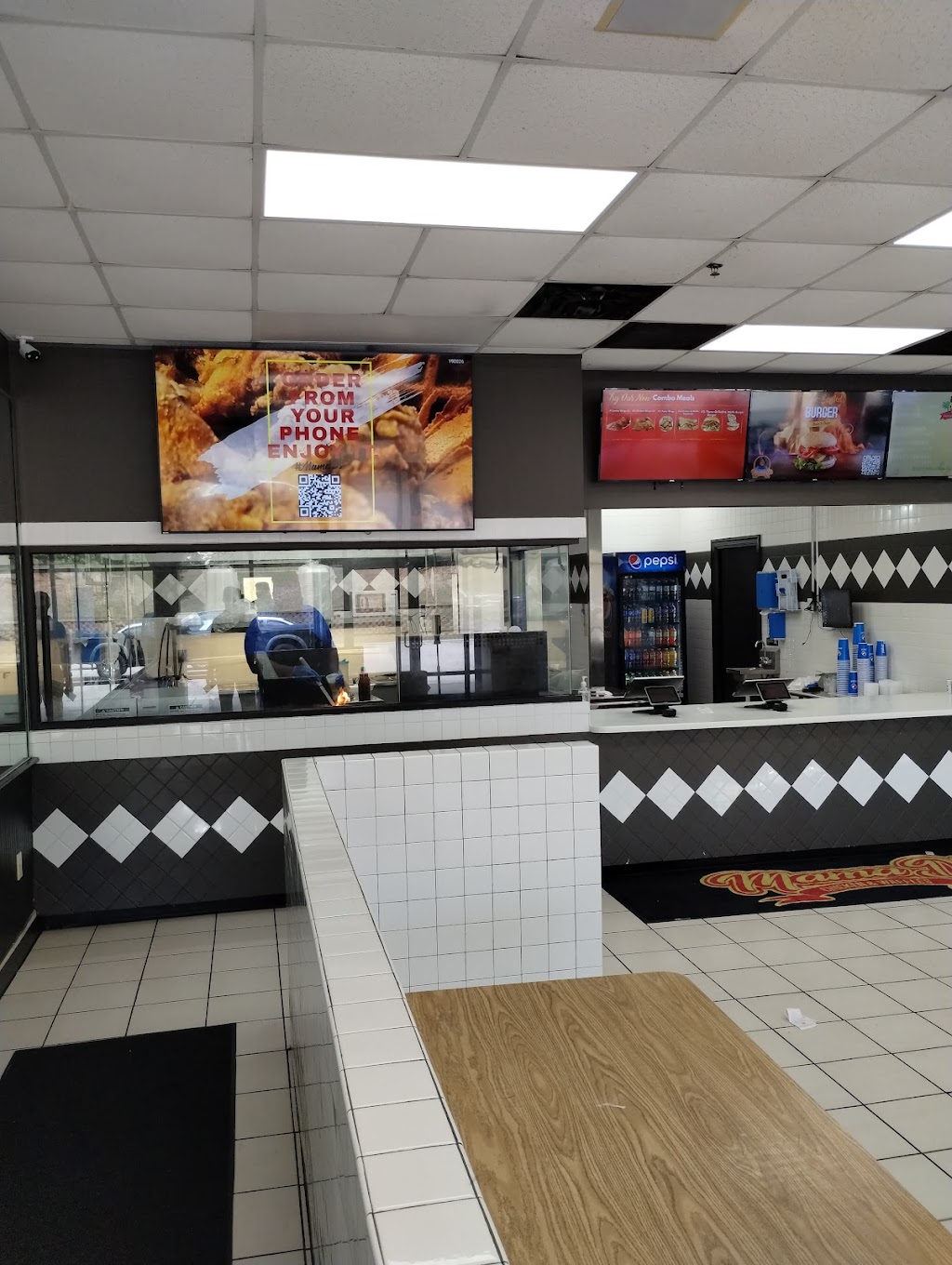 Mama D's Chicken and Waffles 3915 Ramsey St 107, Fayetteville, NC
