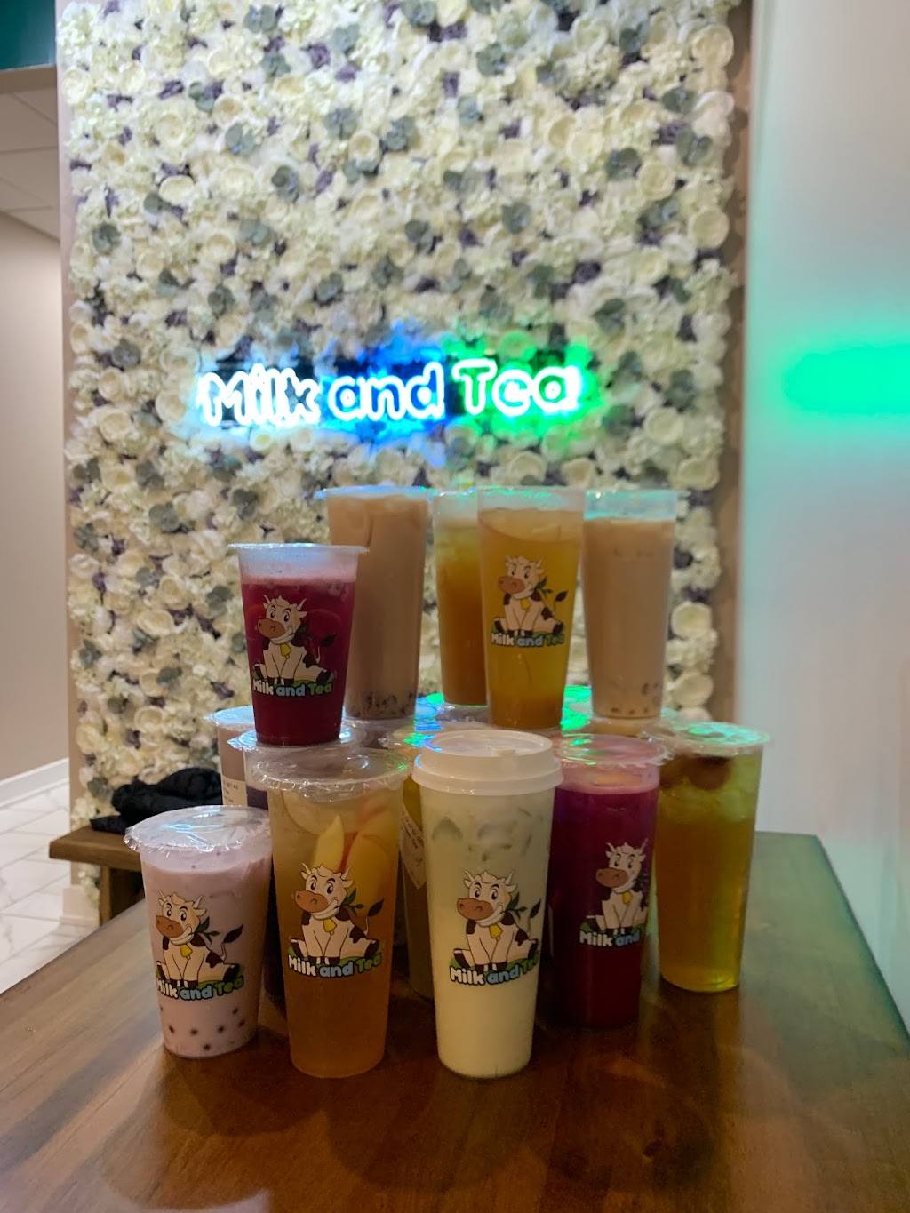 Milk and Tea | cafe | 2312 Delaware Ave, Buffalo, NY 14216, USA | 7169319713 OR +1 716-931-9713