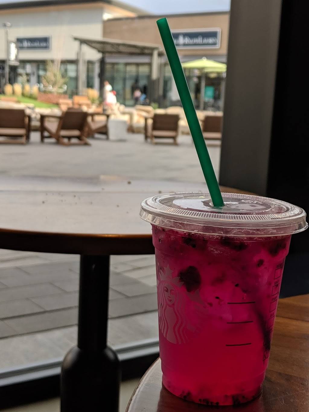 Starbucks | bakery | 13801 Grant St Suite 505, Thornton, CO 80023, USA | 7206218590 OR +1 720-621-8590