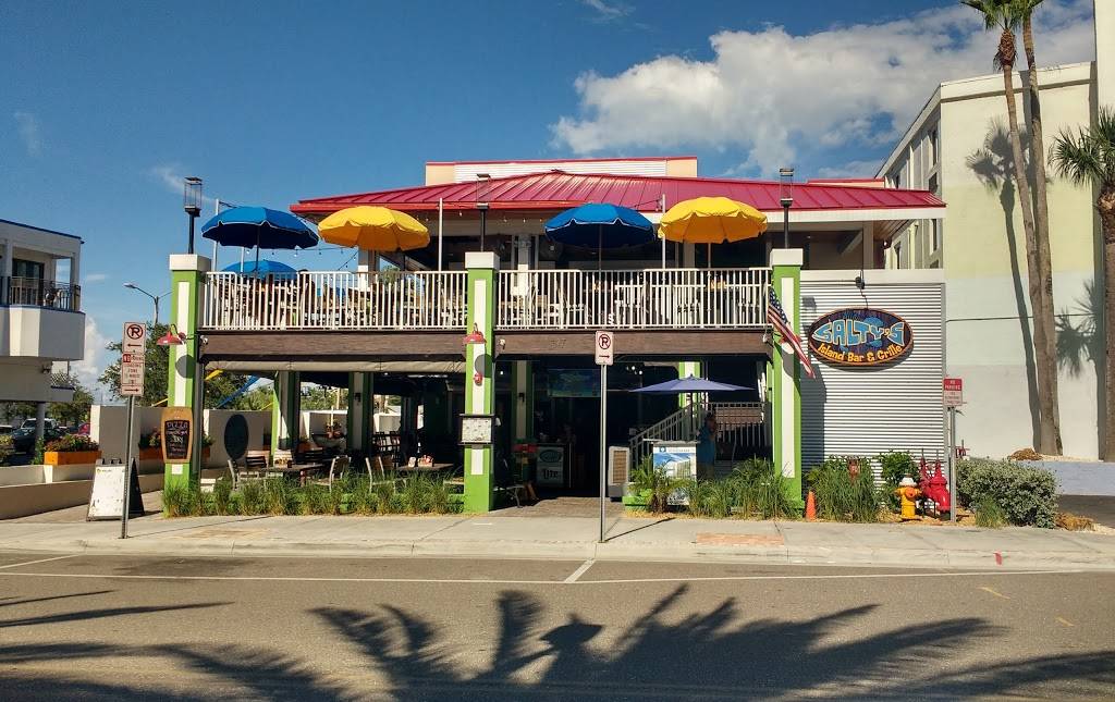 Salty's Island Bar & Grille | 437 S Gulfview Blvd, Clearwater Beach, FL ...