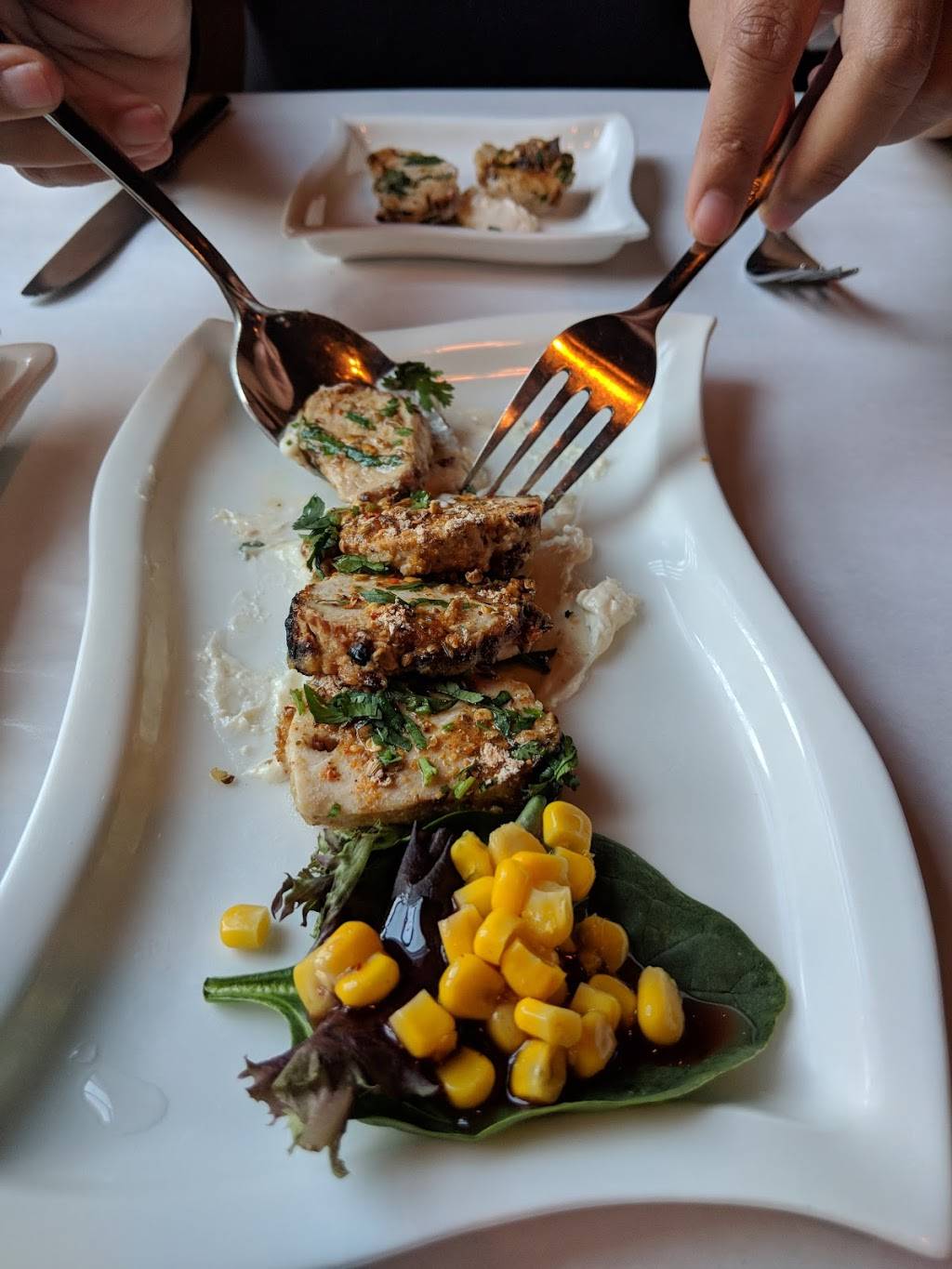 Saffron Indian Cuisine Restaurant 2135 Ayrsley Town Blvd B, Charlotte, NC 28273, USA