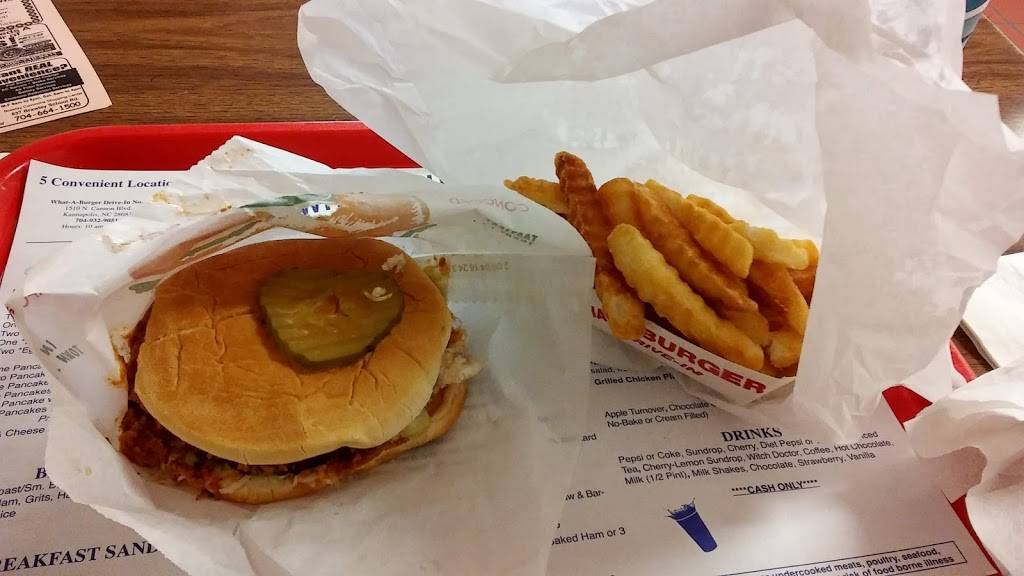 What-A-Burger | restaurant | 210 S Main St, Mooresville, NC 28115, USA | 7046645455 OR +1 704-664-5455