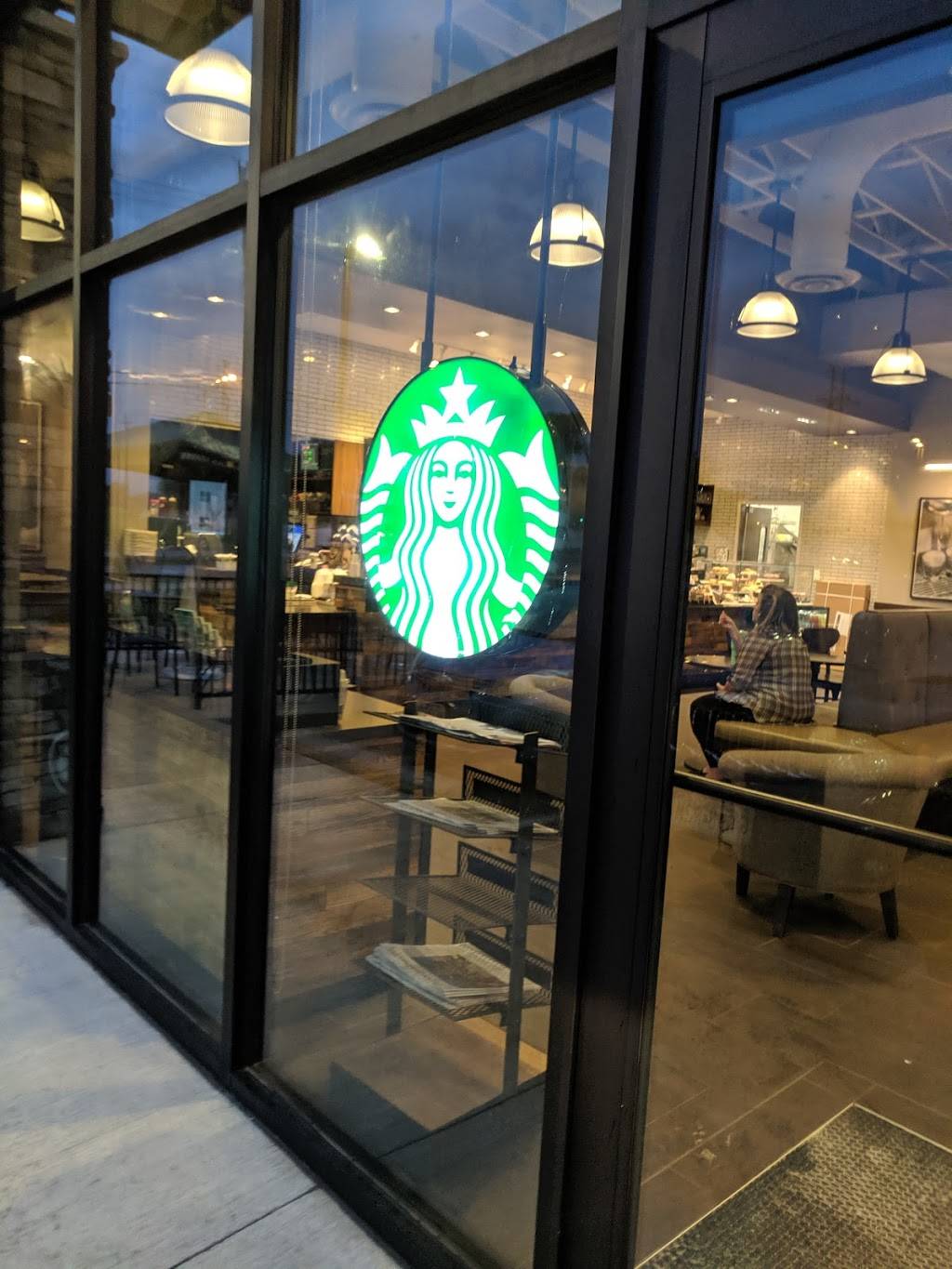 Starbucks | cafe | 9595 N McGee St, Kansas City, MO 64155, USA | 9132093887 OR +1 913-209-3887