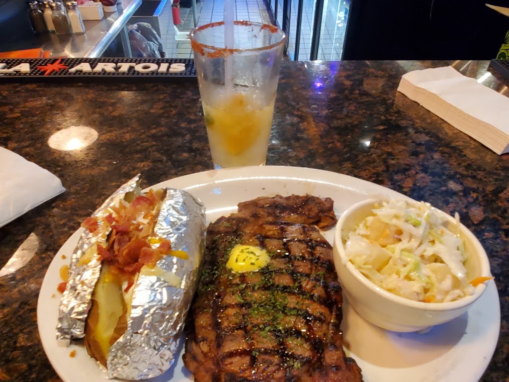 2 Javelinas Draft House | restaurant | 724 S Eddy St, Pecos, TX 79772, USA | 4327550085 OR +1 432-755-0085