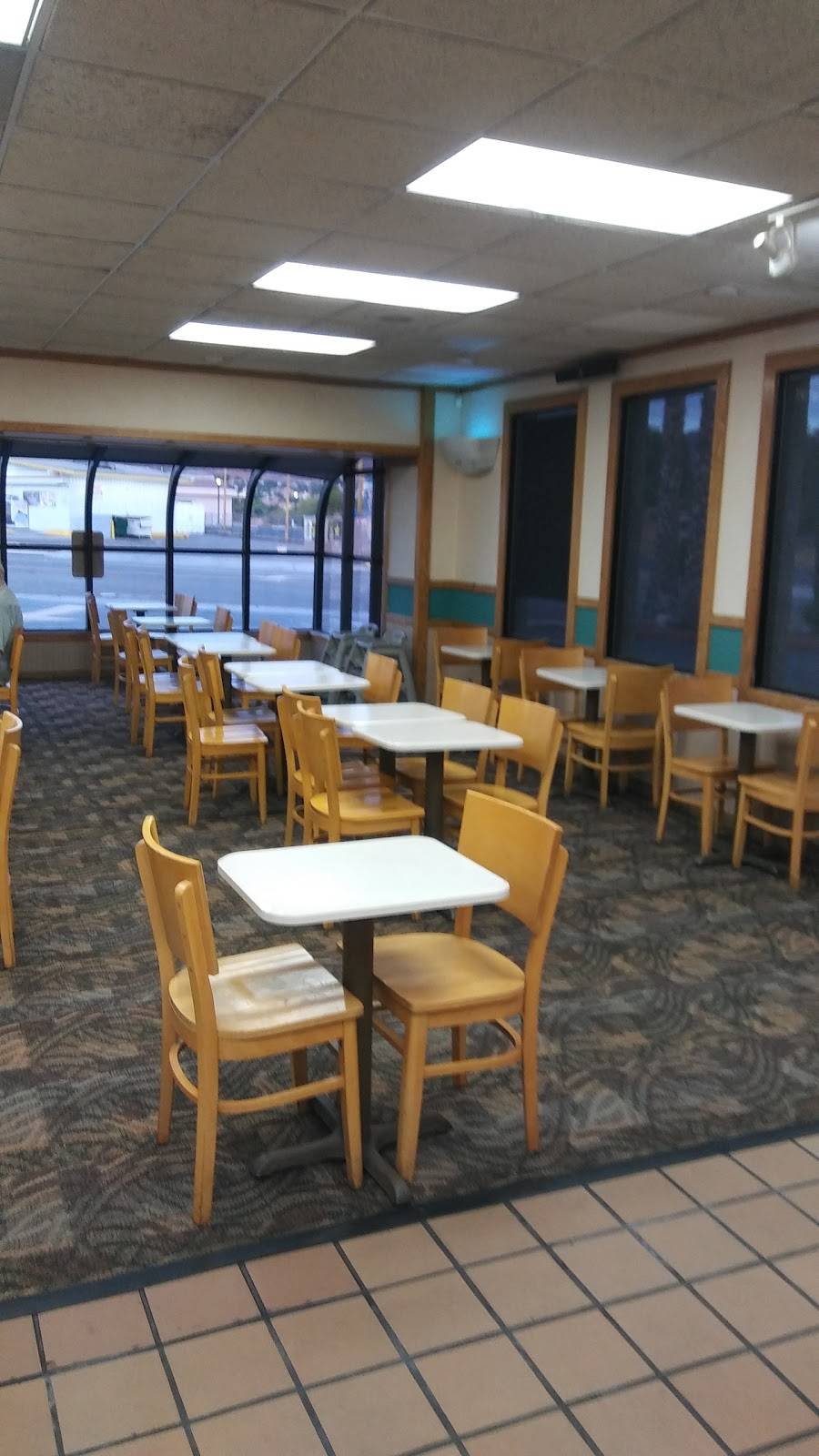 Wendys | restaurant | 27925 Encanto Dr, Sun City, CA 92586, USA | 9516722815 OR +1 951-672-2815