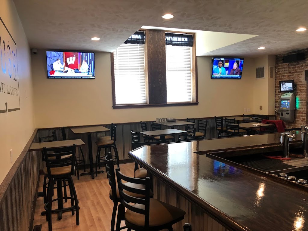 Crush Pizza and Alehouse | restaurant | 102 N Main St, Fremont, NE 68025, USA | 4026204568 OR +1 402-620-4568