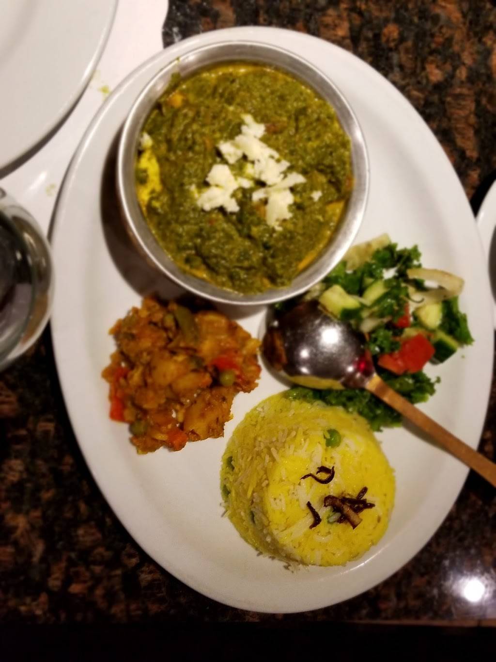 India Village Ancaster | restaurant | 370 Wilson St E #13, Ancaster, ON L9G 4S4, Canada | 9053041213 OR +1 905-304-1213