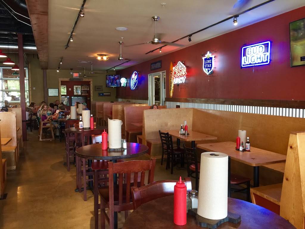 Longhorn Cafe | cafe | 369 S Esser Rd, Boerne, TX 78006, USA | 8303314011 OR +1 830-331-4011