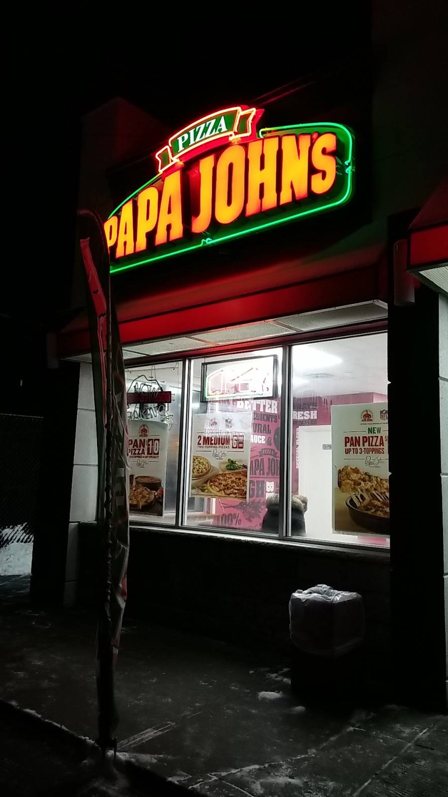 Papa John S Pizza Restaurant 49 01 Beach Channel Dr Far Rockaway Ny 11691 Usa