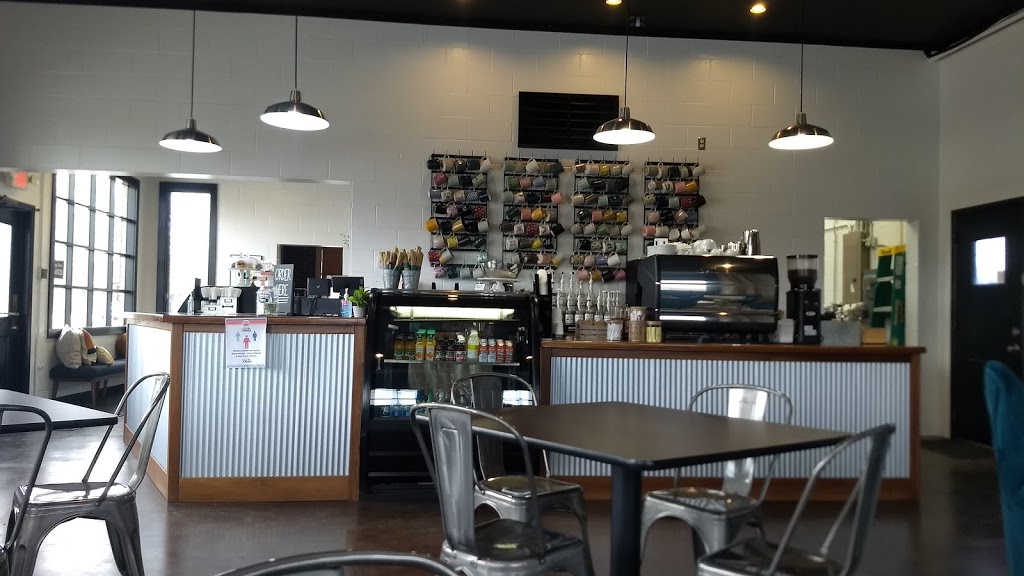 Guss Cafe | cafe | 16 Marker Rd, Versailles, OH 45380, USA | 9378270275 OR +1 937-827-0275