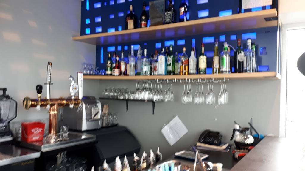 Le Belvédère | restaurant | 155 Chemin Sainte-Anne A, Sorel, QC J3P 6J7, Canada | 4508557555 OR +1 450-855-7555
