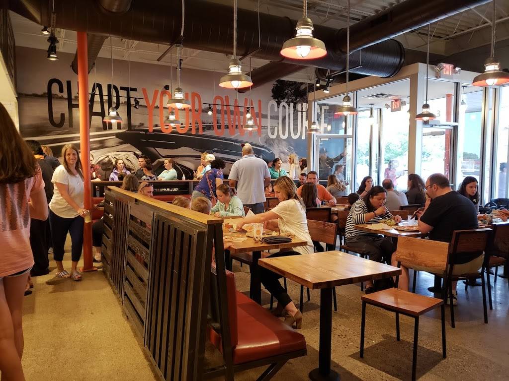 Blaze Pizza | 8126 MN-7, St Louis Park, MN 55426, USA