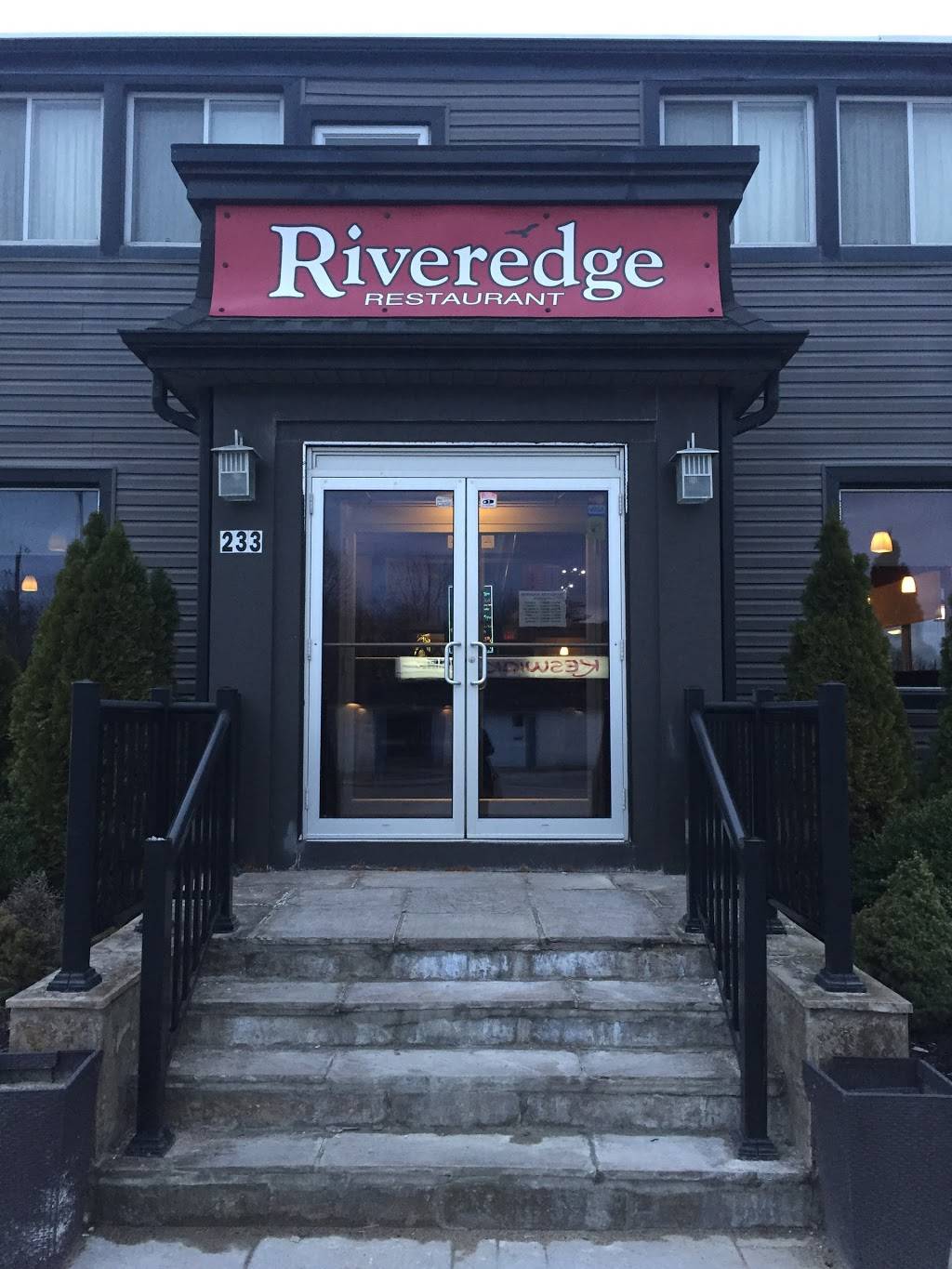 Riveredge Restaurant | 233A The Queensway S, Keswick, ON L4P 2A8, Canada