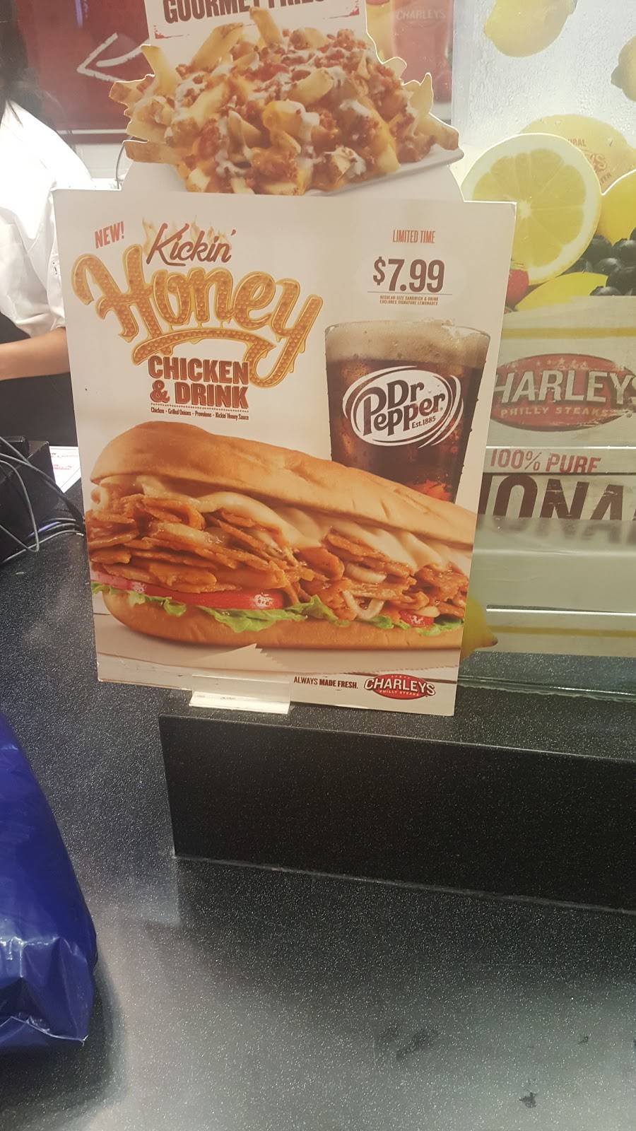 Charleys Philly Steaks | restaurant | 5065 Main St Spc, FC11, Trumbull, CT 06611, USA | 2033721000 OR +1 203-372-1000