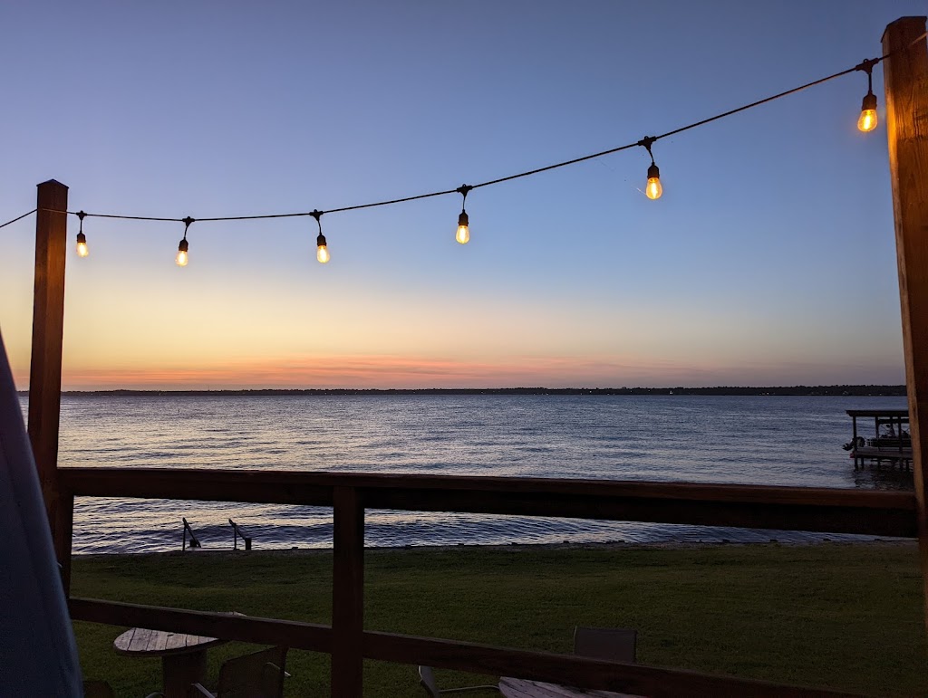 Wet Deck Bar & Grill | restaurant | 5076 FM 350, Livingston, TX 77351, USA | 9369672337 OR +1 936-967-2337