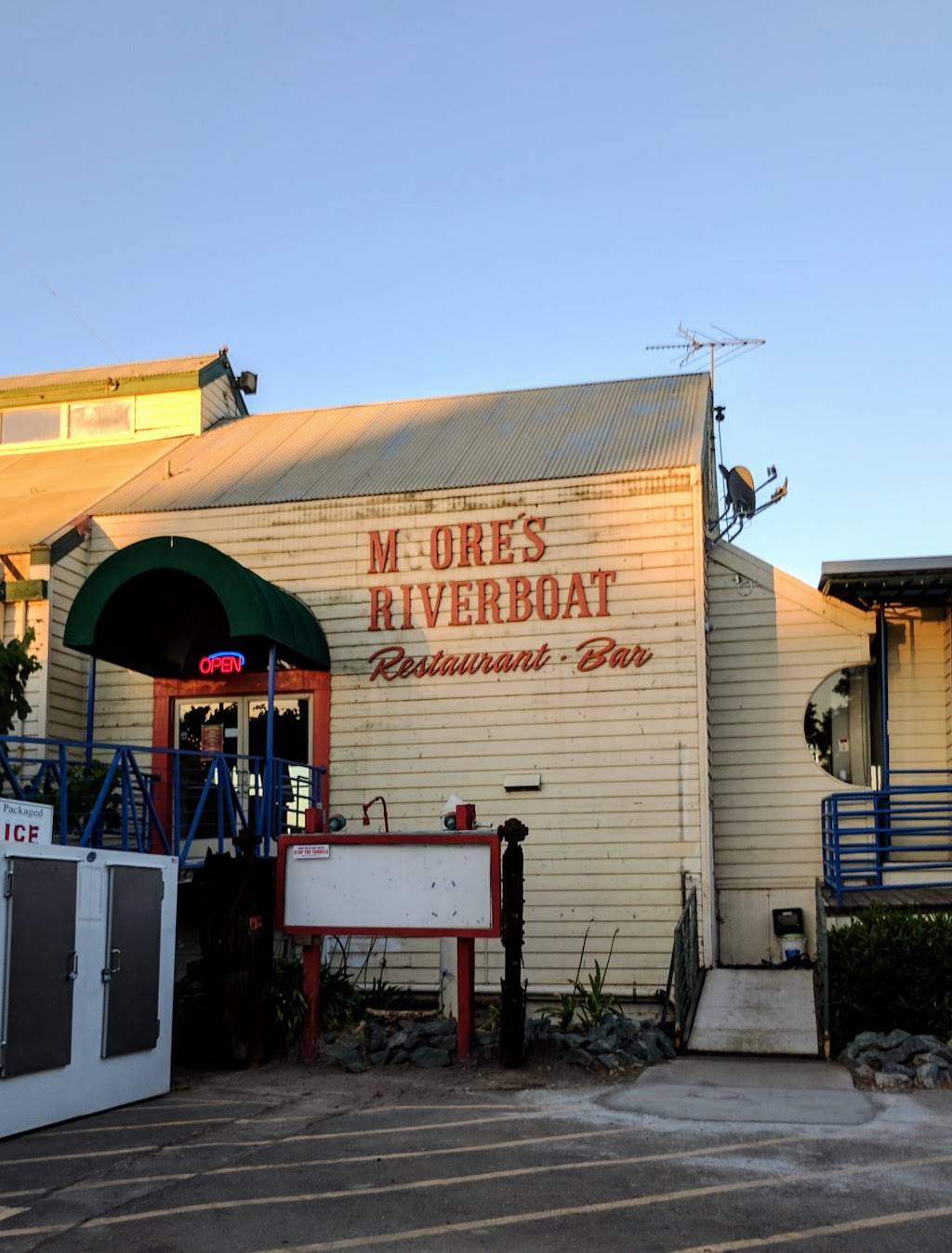 riverboat restaurant