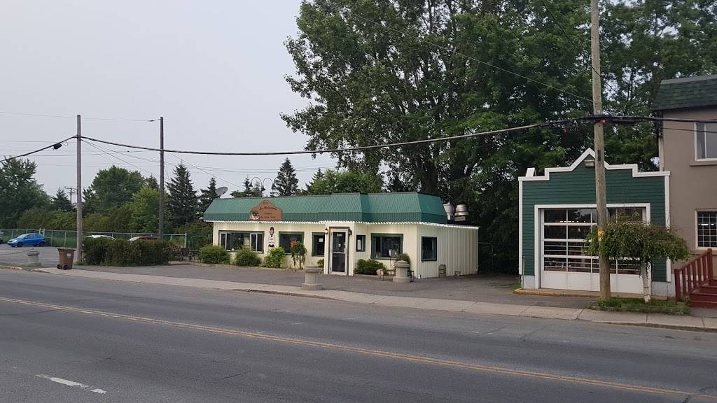 Resto La Maisonnée | restaurant | 2191 Rte Marie-Victorin, Varennes, QC J3X 1R4, Canada | 4506526226 OR +1 450-652-6226