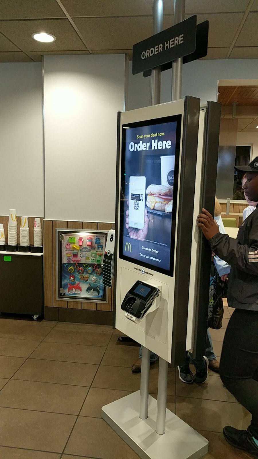 McDonalds | cafe | 14 Gilmer Ave, Tallassee, AL 36078, USA | 3342833991 OR +1 334-283-3991