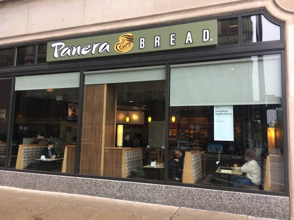 Panera Bread - Bakery | 2 N Michigan Ave, Chicago, IL 60602, USA