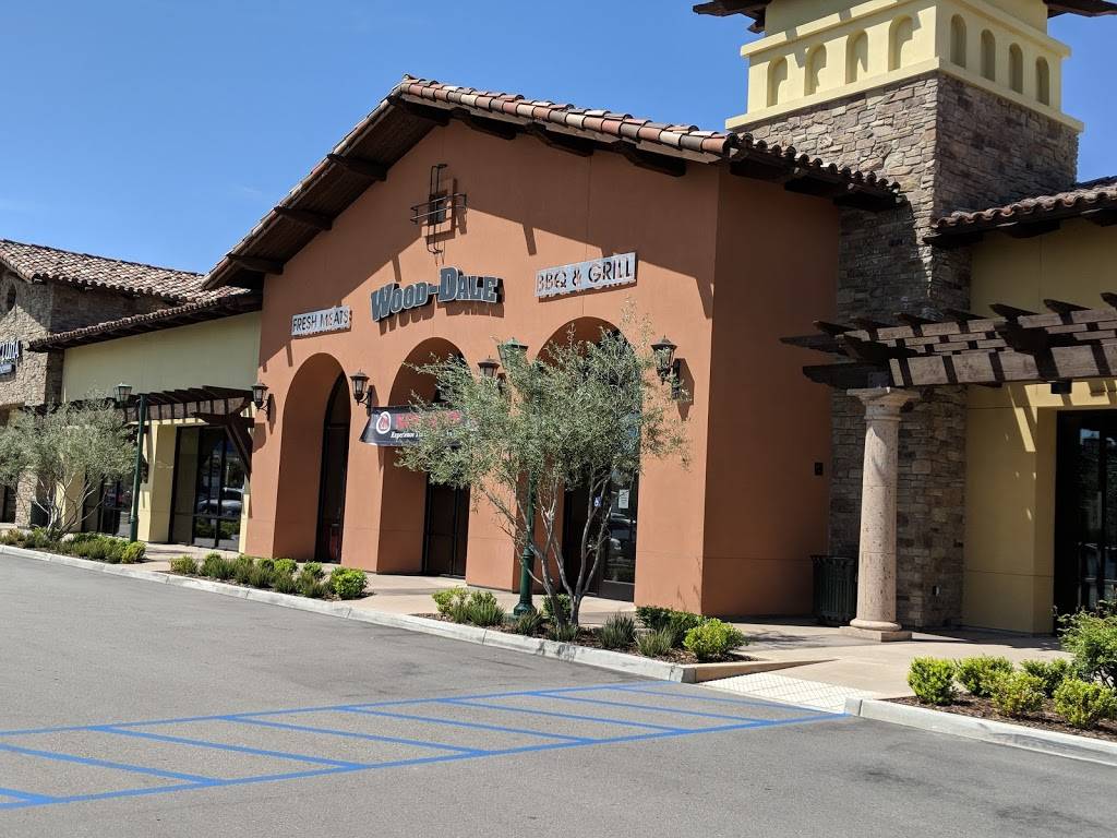 Wooddale BBQ & Grill Restaurant 11420 Ming Ave 520, Bakersfield
