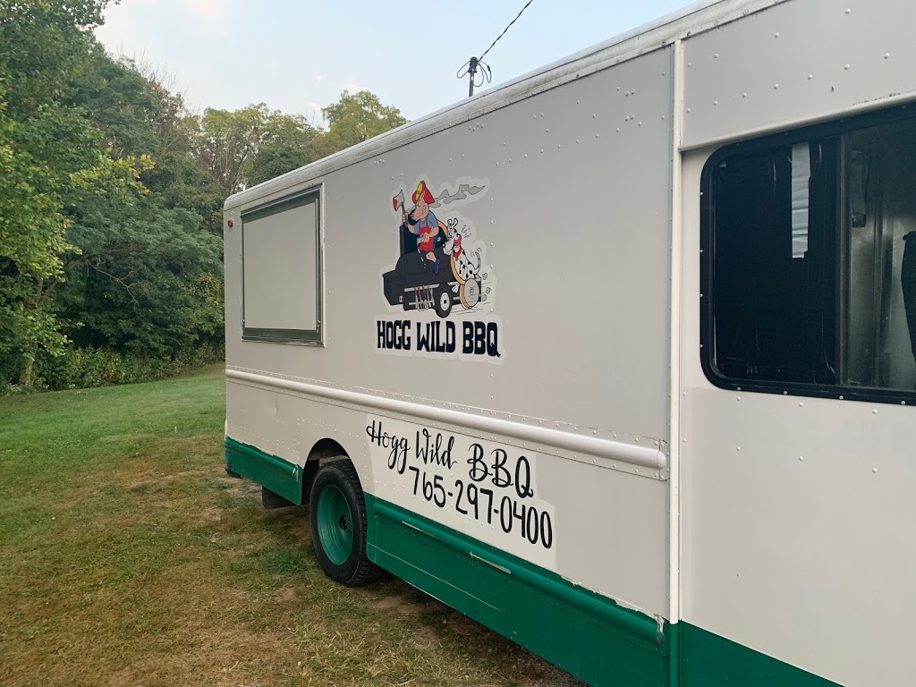 Hoggwild BBQ | restaurant | 308 E Berry St, Greencastle, IN 46135, USA | 7652970400 OR +1 765-297-0400