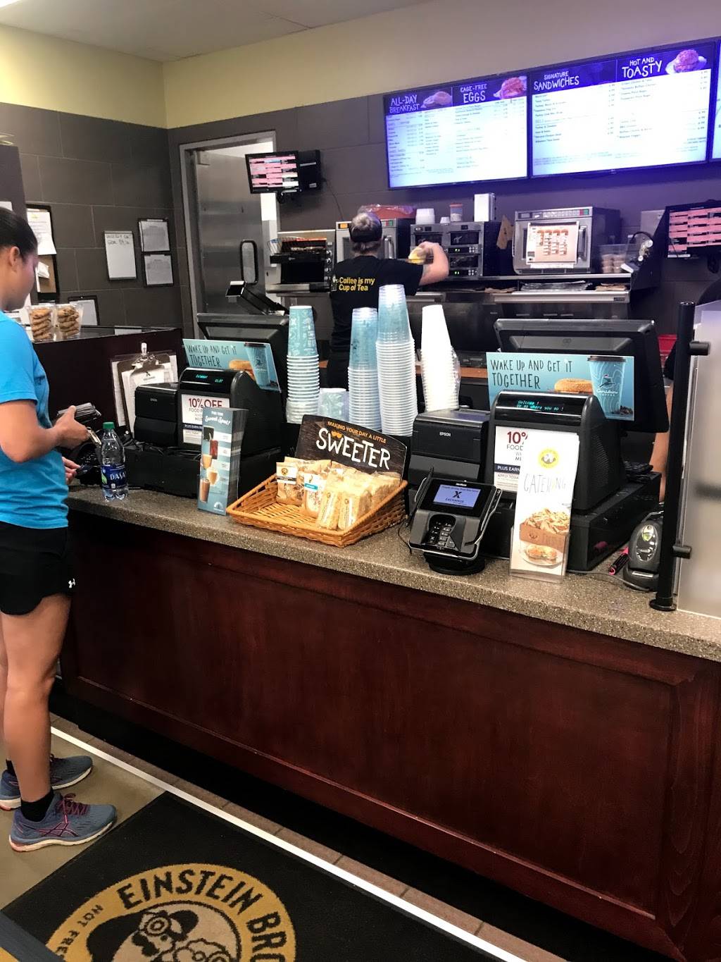 Einstein Bros. Bagels | bakery | 2240 Reilly Rd H4512, Fort Bragg, NC 28310, USA | 9103390366 OR +1 910-339-0366