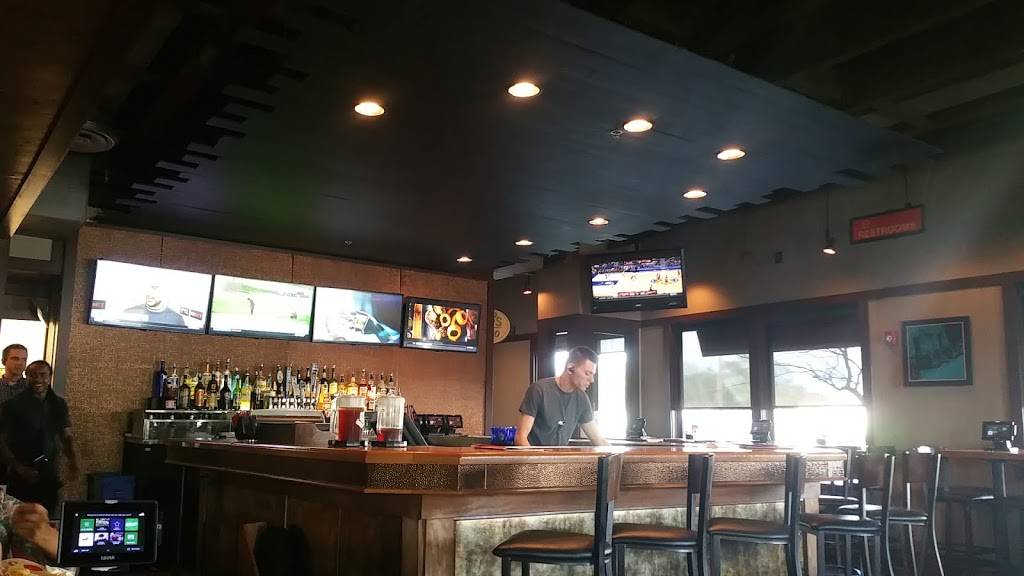 Chilis Grill & Bar | meal takeaway | 707 7th St W, Tifton, GA 31794, USA | 2293823138 OR +1 229-382-3138