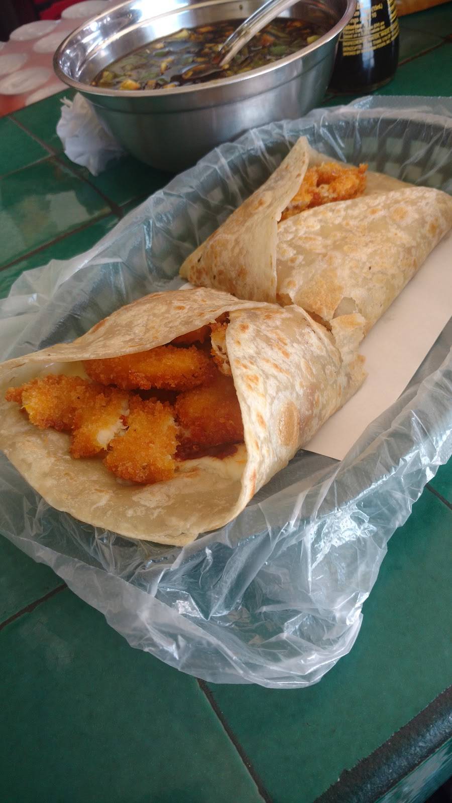 Kazón Fish Tacos | restaurant | Calle 1ra. y Morelos No. 68, Local 1, El Sauzal, 22760 El Sauzal, Ensenada, B.C., Mexico | 016461746333 OR +52 646 174 6333