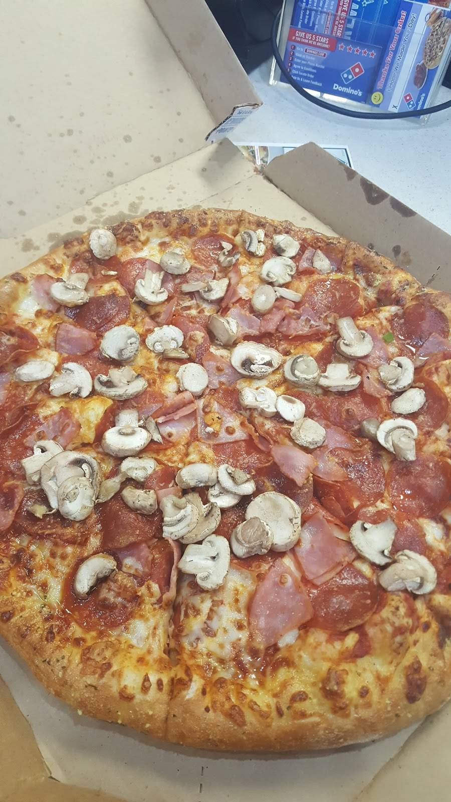 Dominos Pizza | meal delivery | 7709 Parkway Dr, Leeds, AL 35094, USA | 2056992727 OR +1 205-699-2727