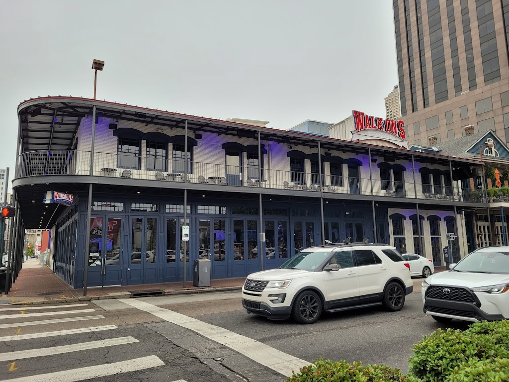 Walk-On's Sports Bistreaux - New Orleans | 1009 Poydras St, New Orleans ...