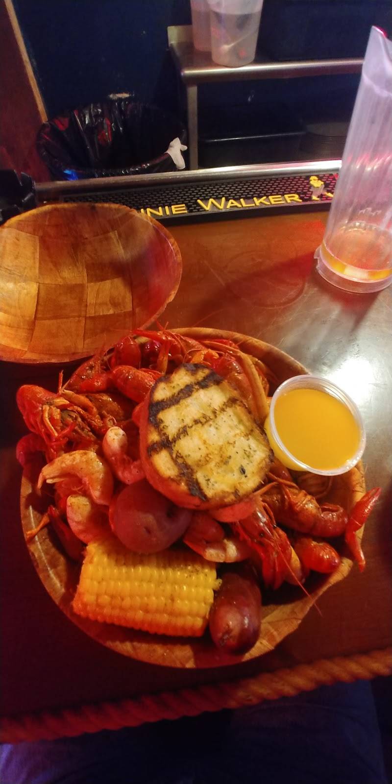 AJ's Seafood & Oyster Bar | 2406 N Slappey Blvd, Albany, GA 31701, USA