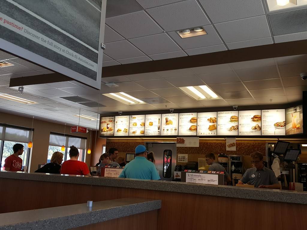 Chick-fil-A | restaurant | 17501 W Center Rd, Omaha, NE 68130, USA | 4023343452 OR +1 402-334-3452