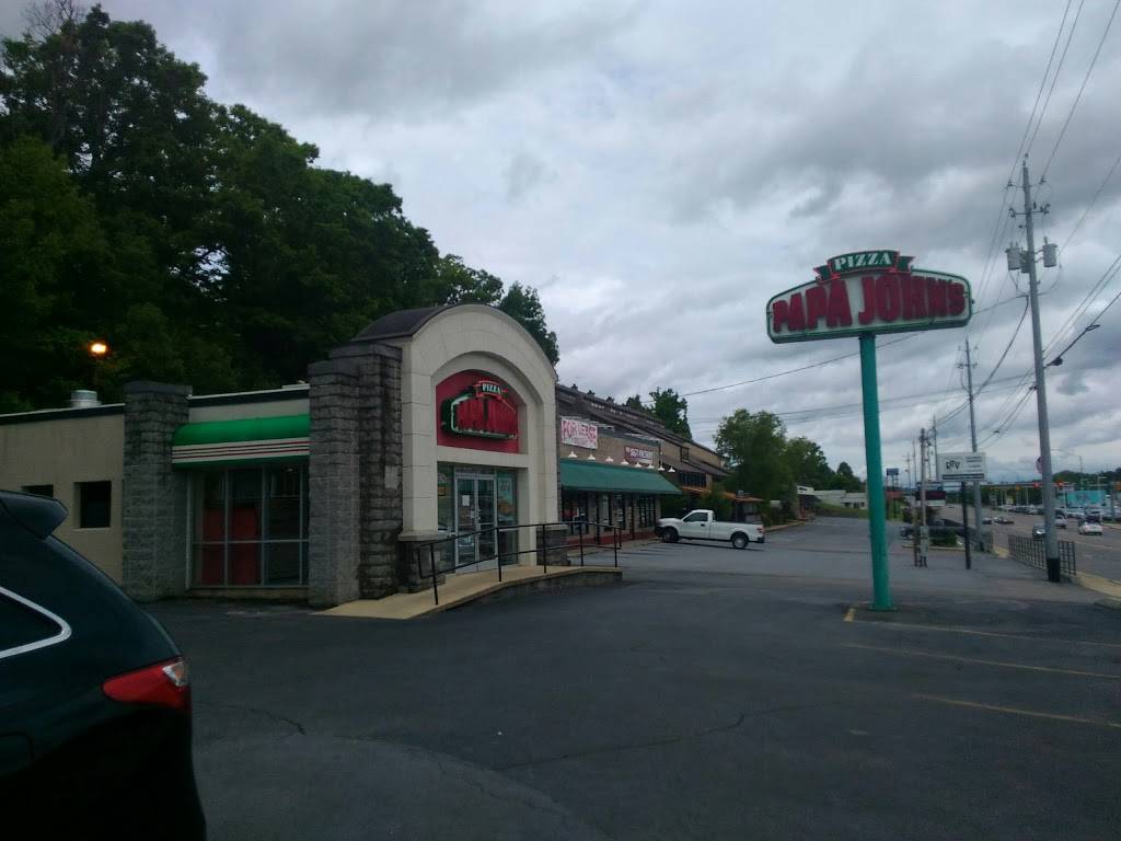 Papa John's Pizza Restaurant 3111 Bristol Hwy, Johnson City, TN