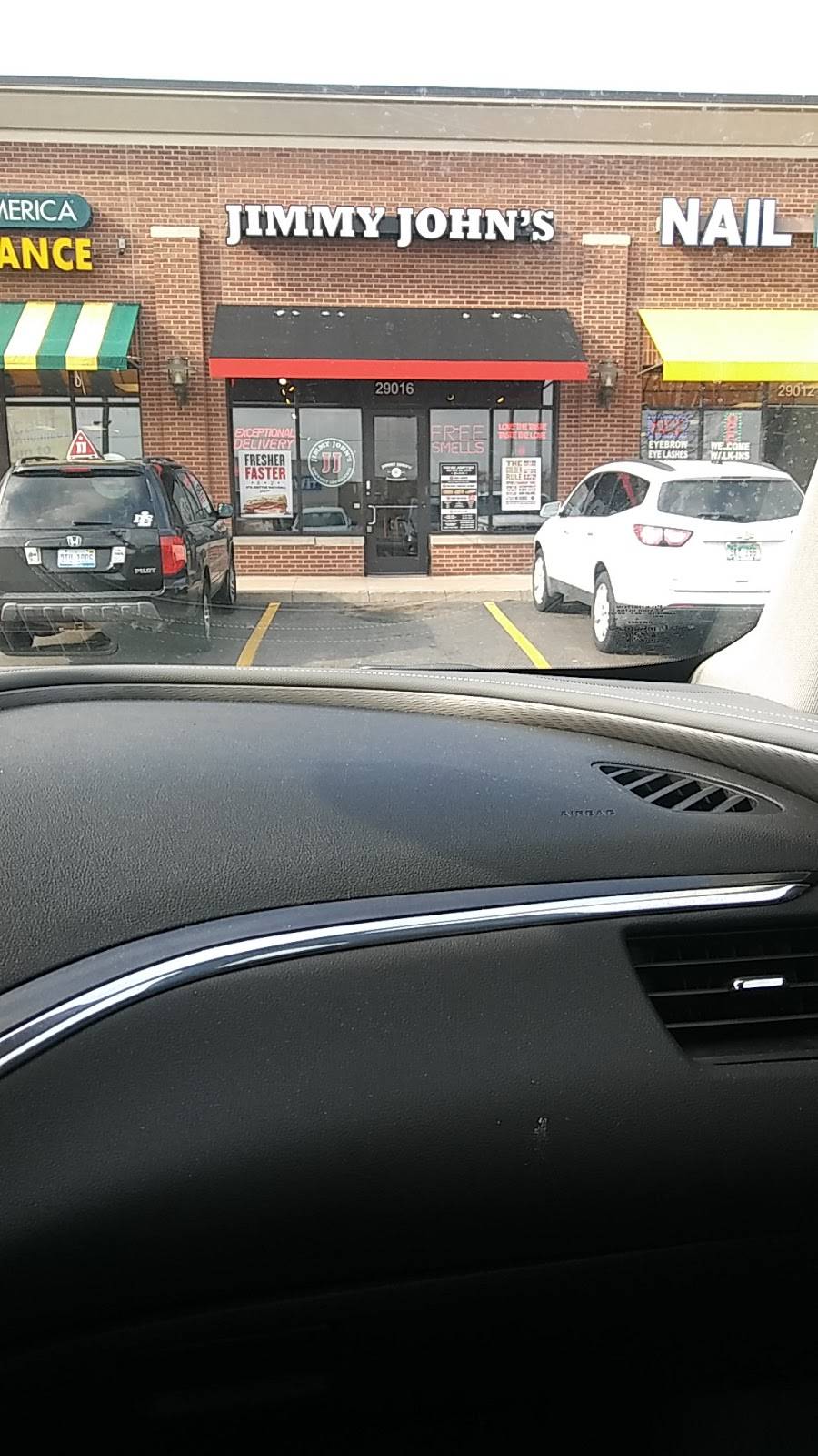 Jimmy Johns | meal delivery | 29016 Gratiot Ave, Roseville, MI 48066, USA | 5864989291 OR +1 586-498-9291