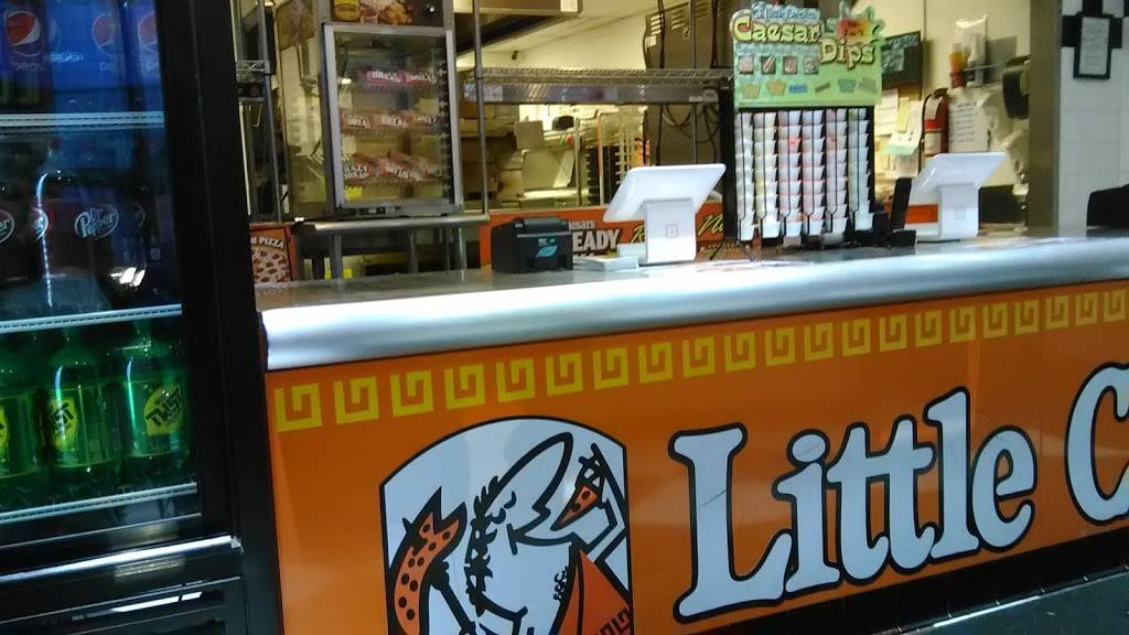 Little Caesars Pizza | meal takeaway | 2904 Milan Rd, Sandusky, OH 44870, USA | 4195023300 OR +1 419-502-3300