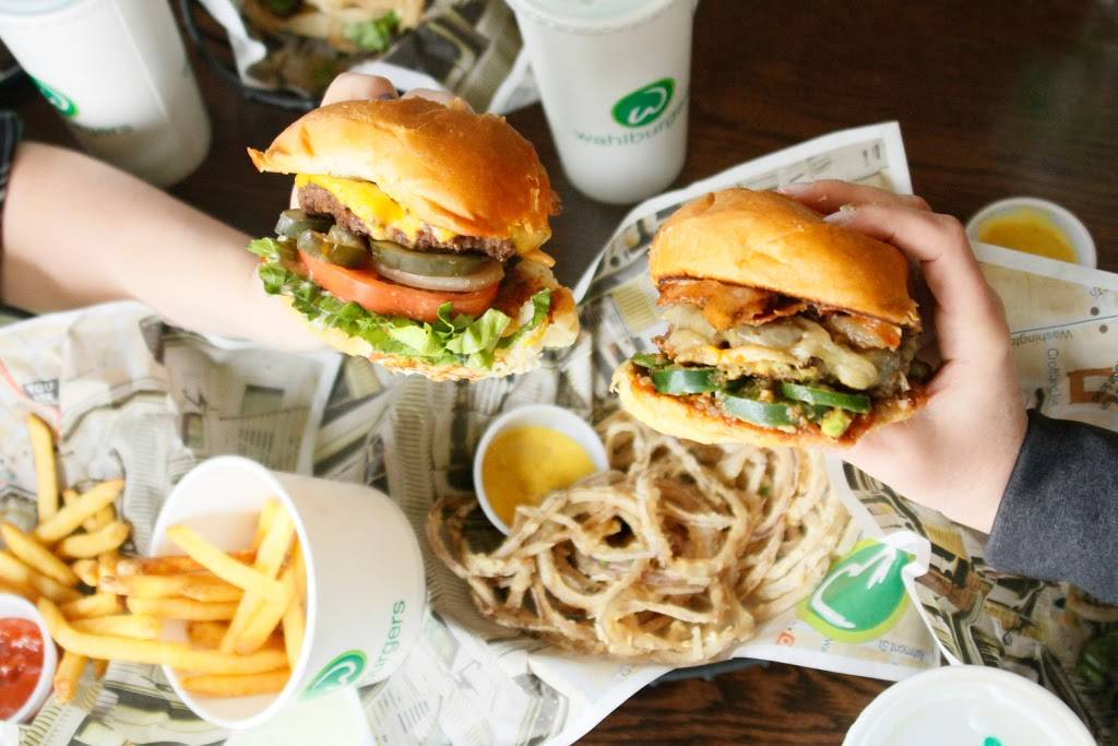 Wahlburgers - Restaurant | 3015 Stillwell Ave, Brooklyn, NY 11224, USA