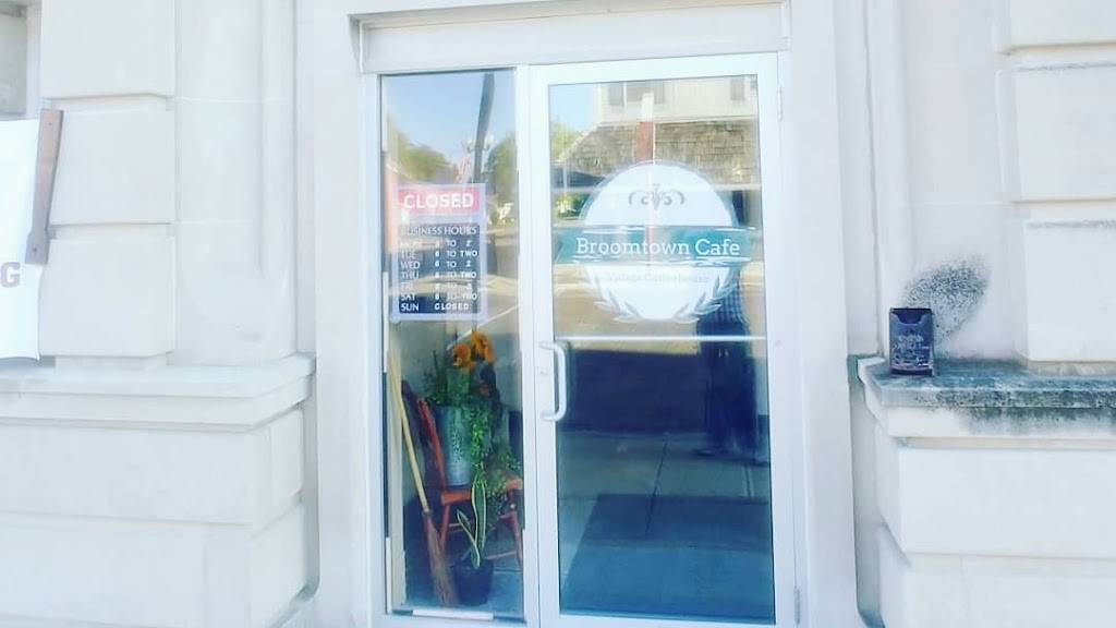 Broomtown Cafe Village Coffeehouse | cafe | 130 E Main St, Arcola, IL 61910, USA | 2175181022 OR +1 217-518-1022