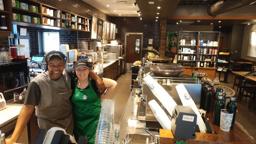 Starbucks | cafe | 4401 N, Ramsey St, Fayetteville, NC 28311, USA | 9104884783 OR +1 910-488-4783