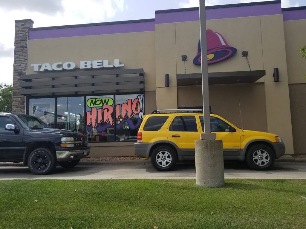 Taco Bell | meal takeaway | 3311 2nd St S, St Cloud, MN 56301, USA | 3202514744 OR +1 320-251-4744