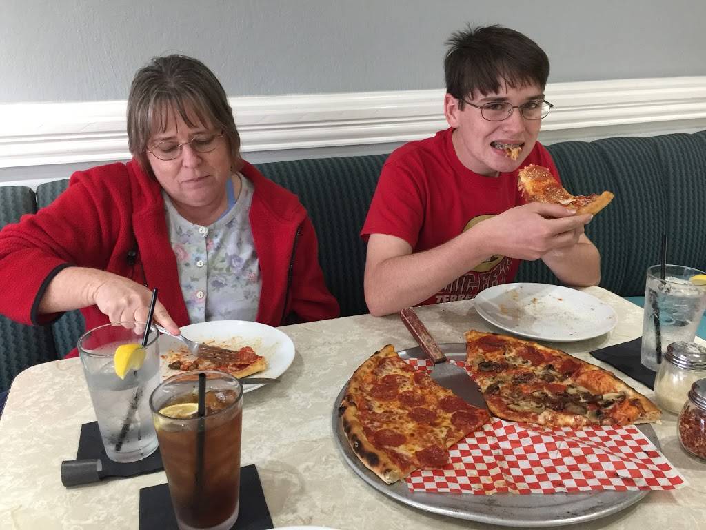 La Pietra-Woodfired Pizza | restaurant | 30 S Side Square, Cooper, TX 75432, USA | 9033003547 OR +1 903-300-3547