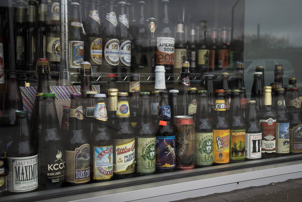 Promise Land Market | restaurant | 909-B Arendell St, Morehead City, NC 28557, USA | 2522220422 OR +1 252-222-0422