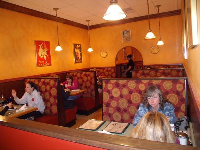 Two Guys From Italy | restaurant | 1199 Texas Palmyra Hwy D, Honesdale, PA 18431, USA | 5702532613 OR +1 570-253-2613