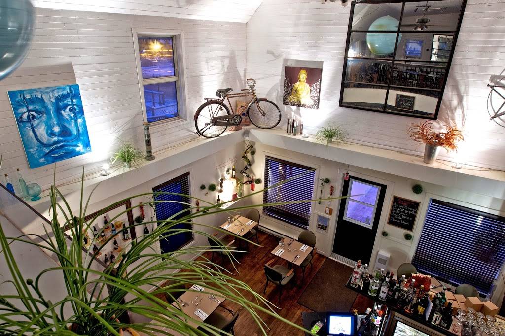 Le 5e Élément | restaurant | 6815 Route Louis-S.-Saint-Laurent, Compton, QC J0B 1L0, Canada | 8198350052 OR +1 819-835-0052
