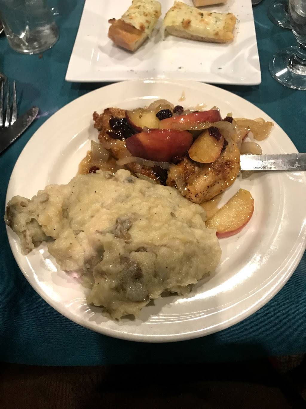 Woodys Bar and Grille | restaurant | 2468 NY-414, Waterloo, NY 13165, USA | 3152208250 OR +1 315-220-8250