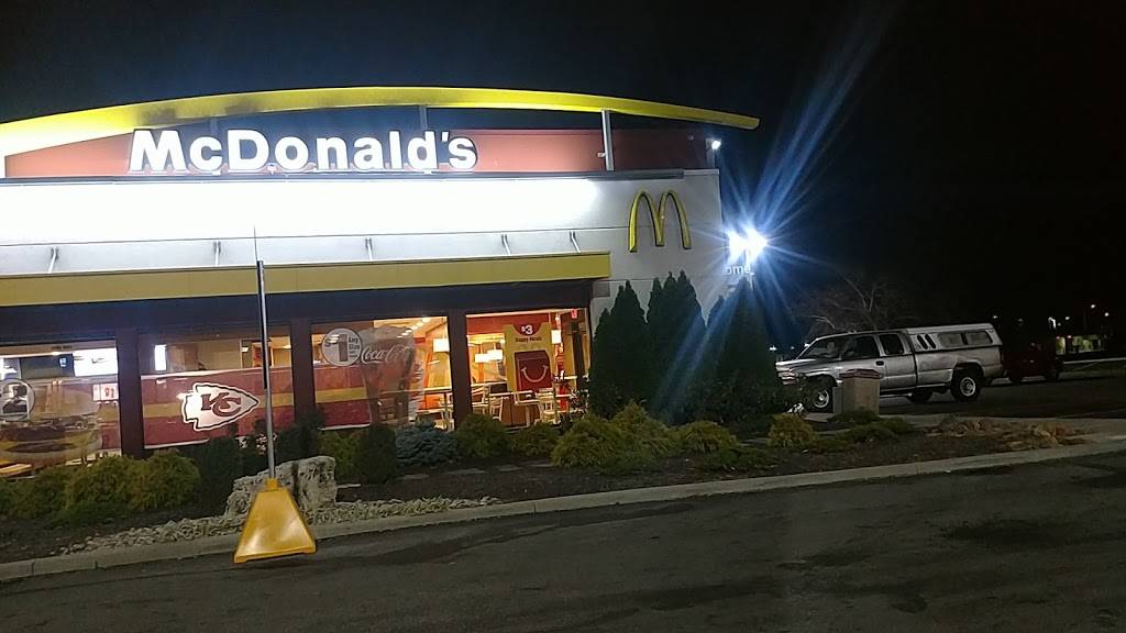 McDonalds | cafe | 9851 NE Barry Rd, Kansas City, MO 64157, USA | 8167921126 OR +1 816-792-1126