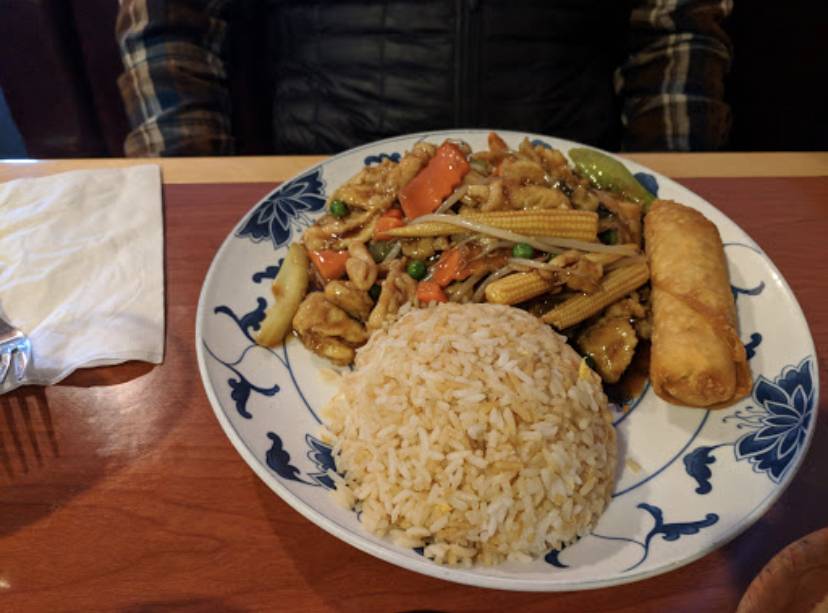 Red Lantern | meal delivery | 8770 Wadsworth Blvd # P, Arvada, CO 80003, USA | 3034228353 OR +1 303-422-8353