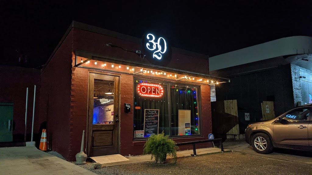 320 Fifth Street | restaurant | 320 W 5th St, Laurel, MS 39440, USA | 6016820792 OR +1 601-682-0792